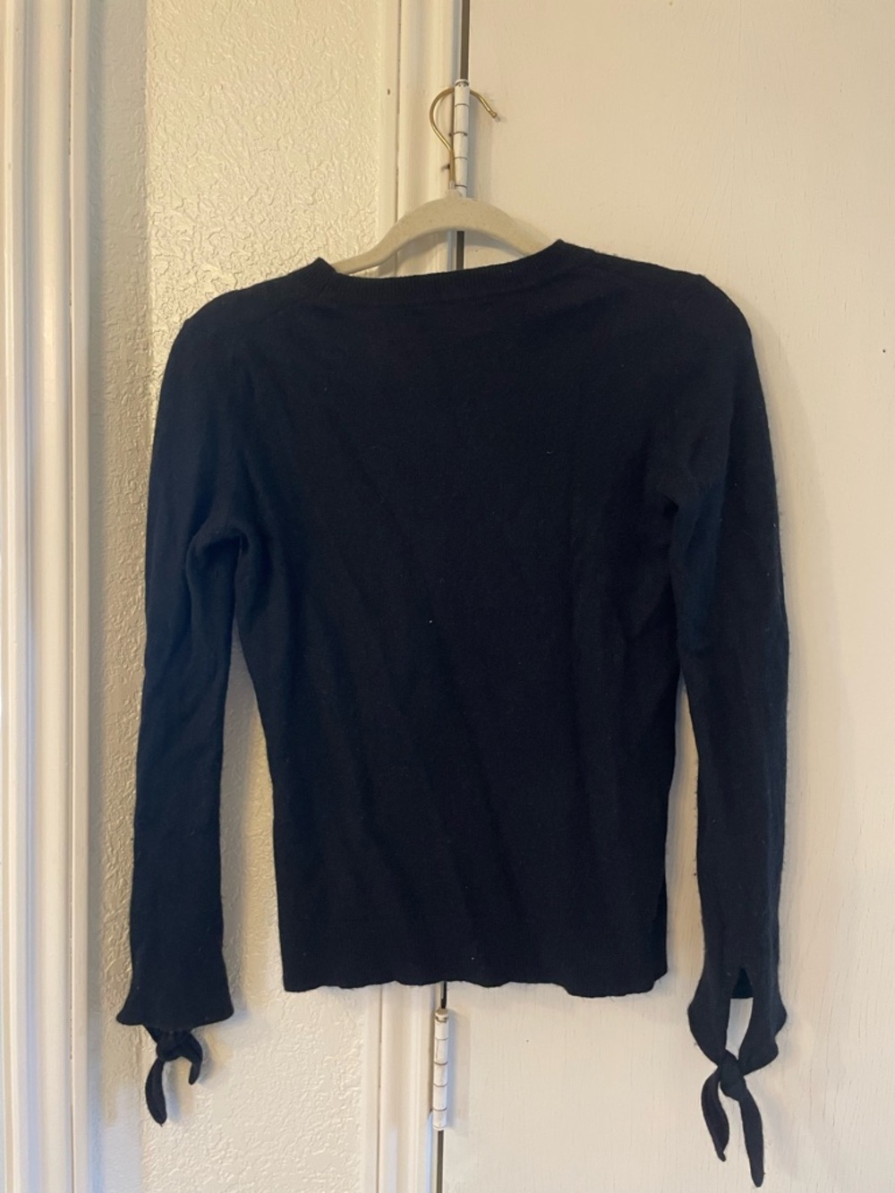 Banana republic fine Italian yarn black sweater, merino wool & cashmere blend - Picture 2 of 3